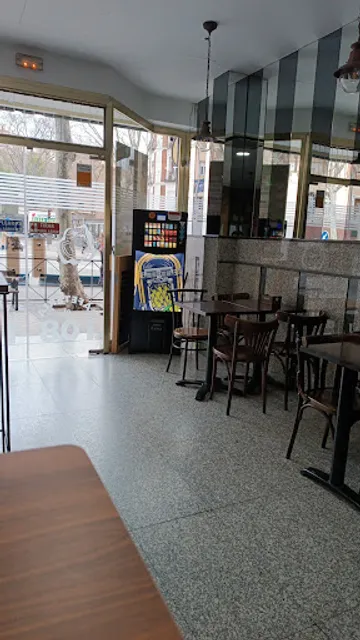 Cafetería El 108
