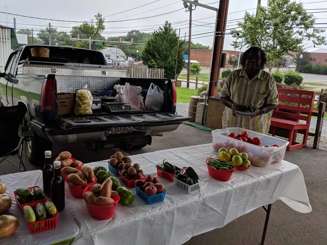 Lenny's Farmers Market