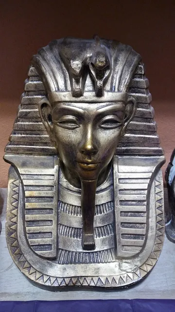 Oti's International Gifts