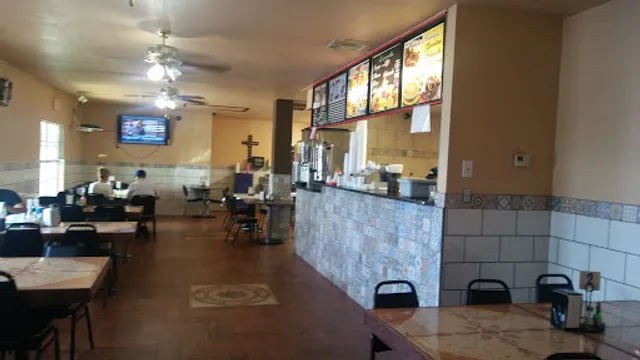 EL PORVENIR PANADERIA Y TAQUERIA