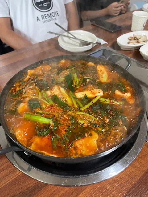 목도강변매운탕