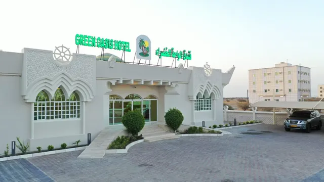 Green Oasis Hotel