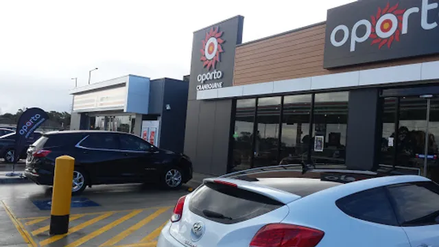 Oporto Cranbourne South Drive Thru