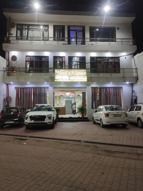 Hotel KB Square Near Chandigarh Railway Station