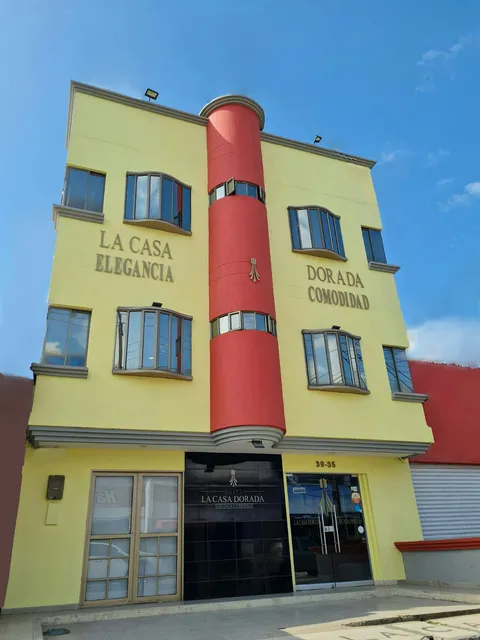 HOTEL LA CASA DORADA