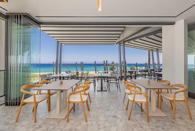 Thalassa Beachfront Restaurant & Bar