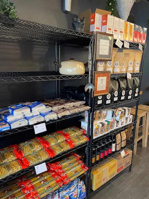 Eva Street Privateer