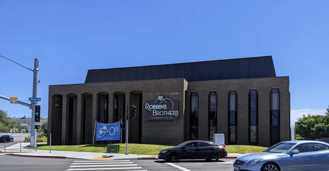 Robbins Brothers Fine Jewelers