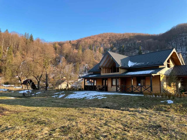 Sadyba Fedorchukiv Za Rikoyu