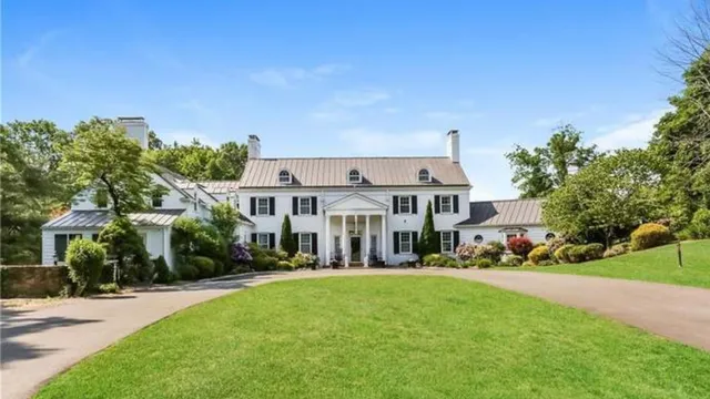 The White Lion Manor