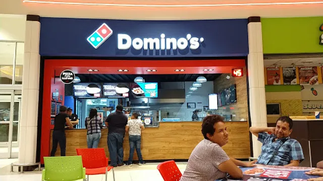 Domino's Plaza Acaya