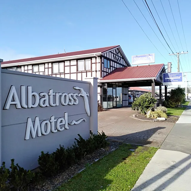 Albatross Motel