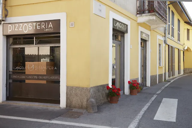 L'Angolo Pizzosteria