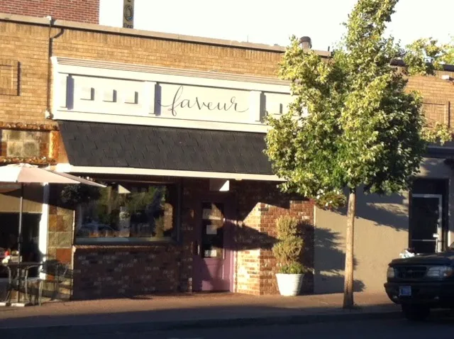 Faveur Eclectic Unique Boutique