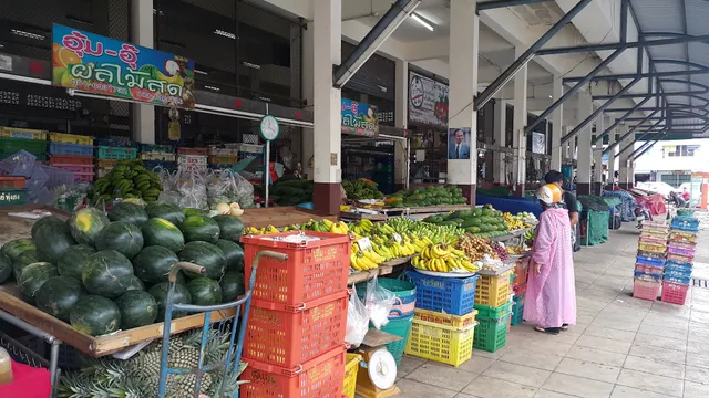 Maharaj Market