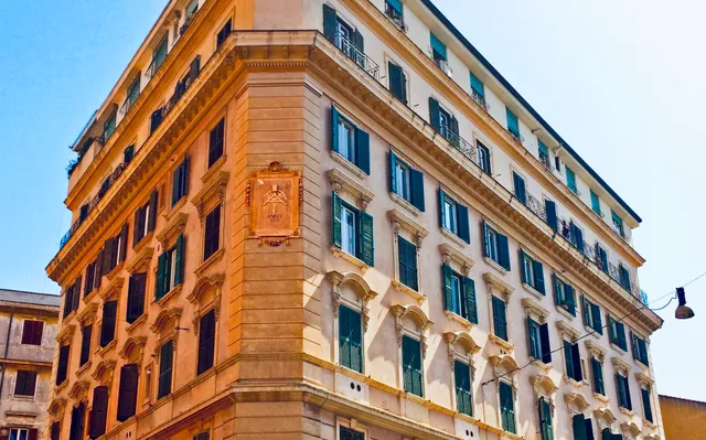 MICLAD B&B: Colosseum Guest House