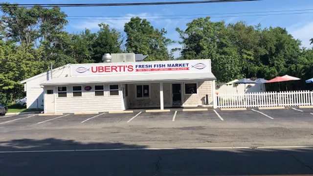 Uberti's Fresh Fish Market