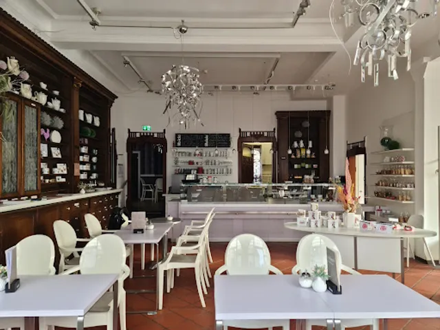 Museumscafé Specialty Coffeeshop by Marvin