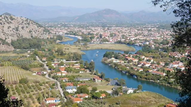 Dalyan kanalı