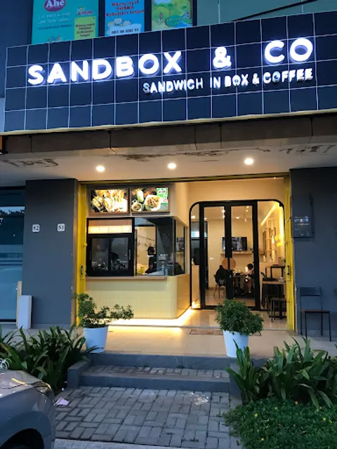 Sandbox & Co - Suvarna Sutera