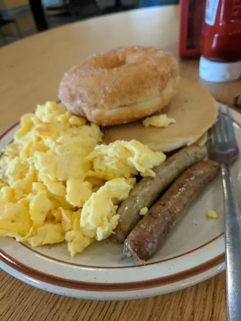 Eagle Commons Dining Hall