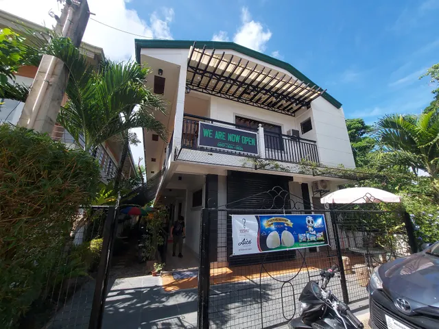 OYO 658 Roccksar Pension