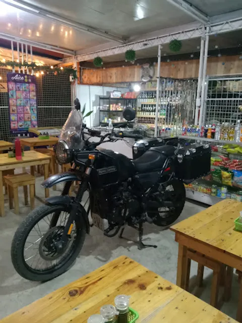 Scrapyard Kambingan by Dors