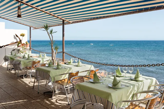 Restaurante Salmarina Playa Quemada