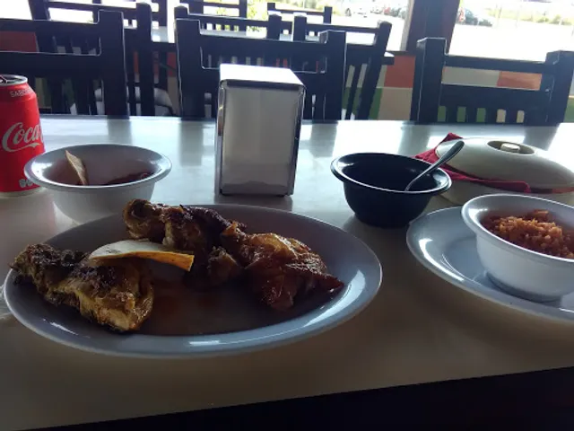 Pollo Feliz Manzanillo