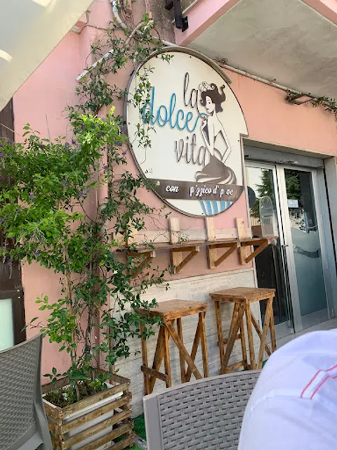 La Dolce Vita