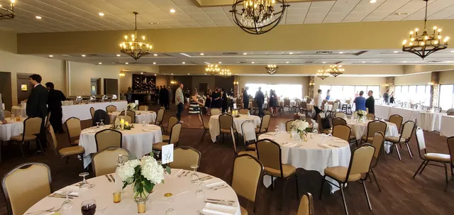 The Vineyards at Pine Lake Tasting Room