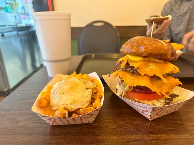 Juicer’s Burger Bar