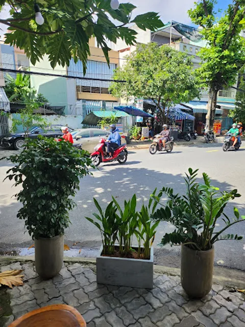 𝐑𝐢𝐜𝐡'𝐬 𝐇𝐨𝐦𝐞-𝒞𝑜𝒻𝒻𝑒𝑒 & 𝒯𝑒𝒶