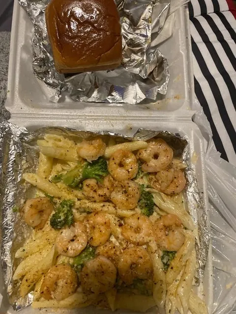 Sheikhs Restaurant & Lounge