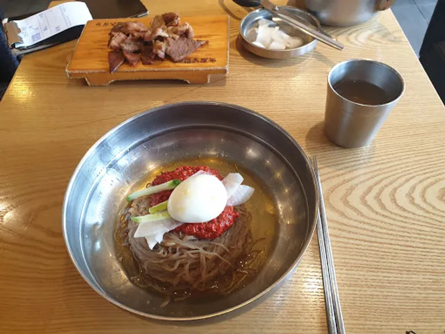 육쌈냉면 구로디지털점