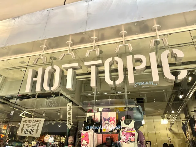 Hot Topic