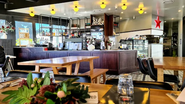 Stellarossa Bernoth Centre