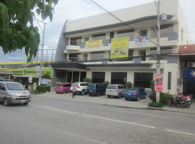Orchard Hotel | Lanang | Adgao City