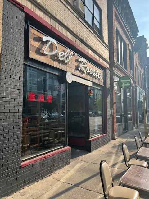 Dell' Rooster Restaurant & Bar