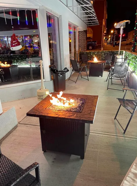 Tyler & Nick's Lounge