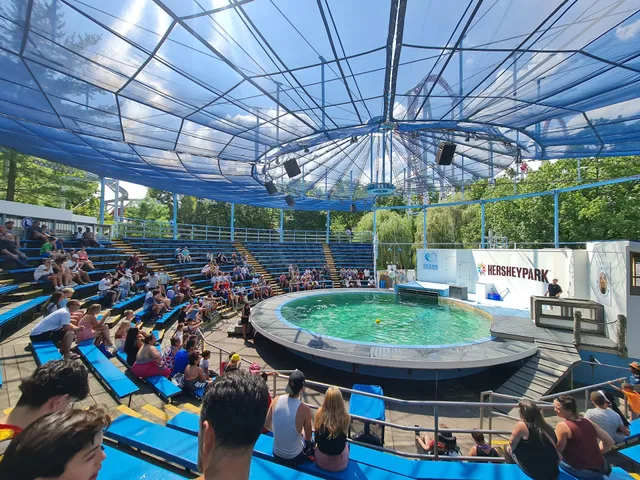 Hersheypark Aqua Theatre