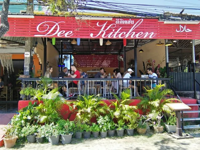 Dee Kitchen
