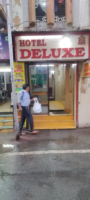 Hotel Deluxe