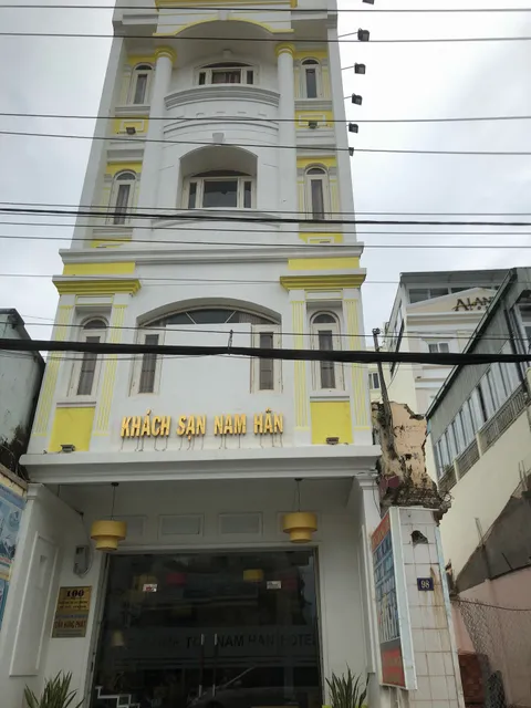 Khách sạn Nam Hân