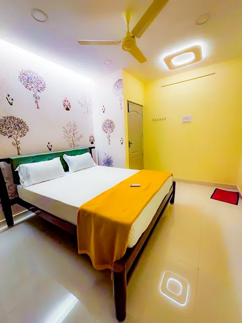 Srirangam Service Apartment