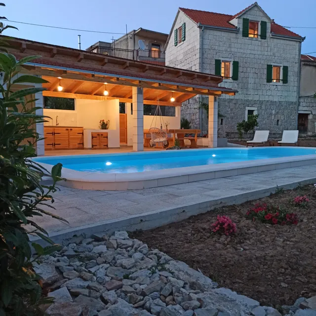 HOLIDAY VILLAGE HOME KAMENICA