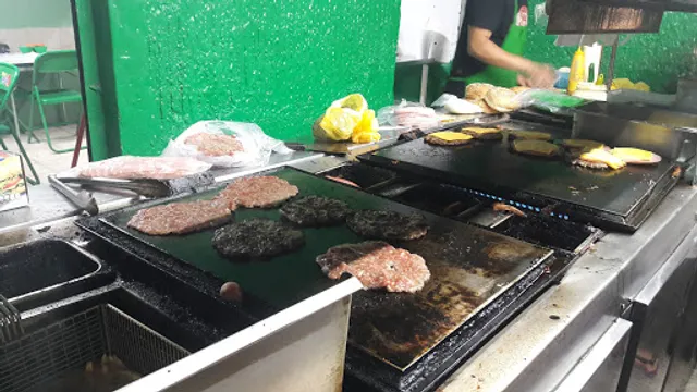 Dogos Y Burguer