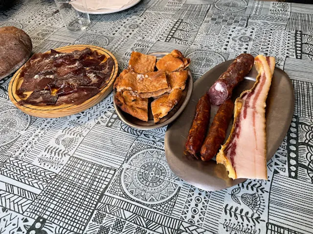 Restaurante casa roxo