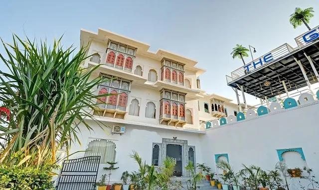 KHAKHRI HAVELI - A Boutique Hotel