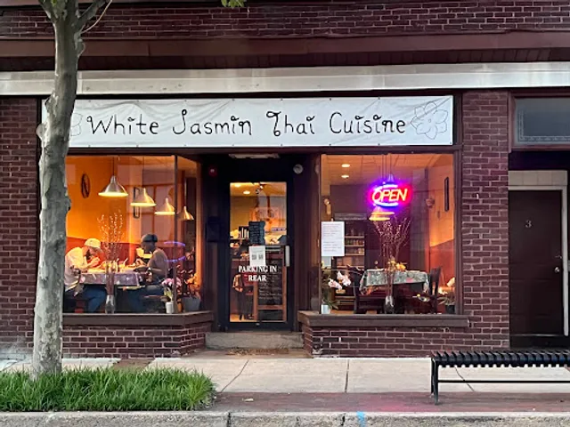 White Jasmin Thai Cuisine
